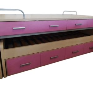 Cama nido con estantería