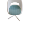 1 Silla blanca tapizada estampado azul