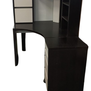 Mesa escritorio blanca y negra