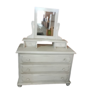 Cómoda blanca con espejo