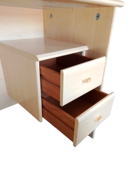 Escritorio de madera - Imagen 2