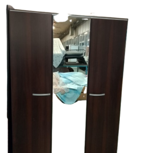 Armario color wengue 3 puertas