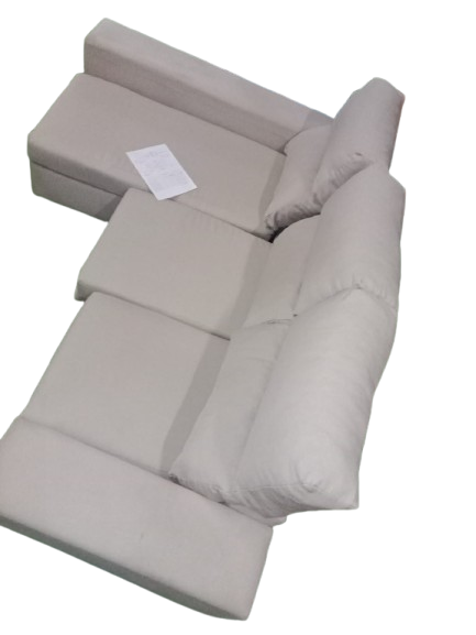 Sofá chaise longue color crudo - Imagen 2