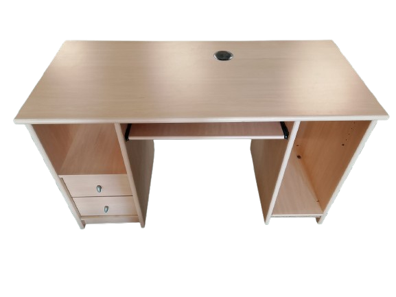 Mesa de escritorio de madera